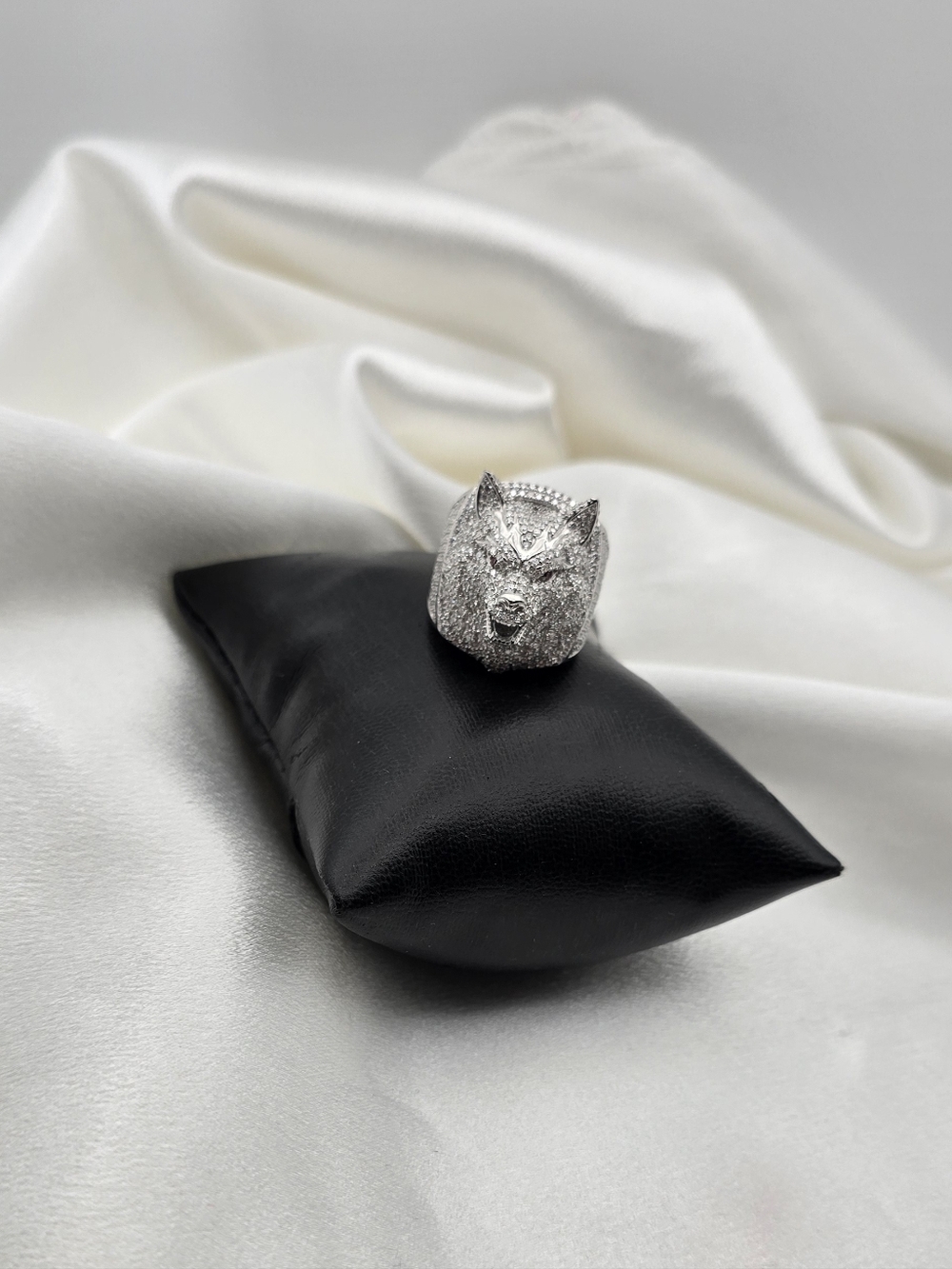 Neve Jewelry Sterling Silver 925 Moissanite Pave Wolf Head Luxury Ring